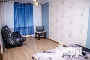 1-к квартира, посуточно, 33м2, 2/4 этаж