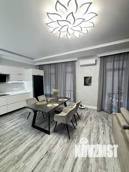 3-к квартира, на длительный срок, 130м2, 1/5 этаж