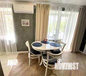 2-к квартира, посуточно, 45м2, 1/1 этаж