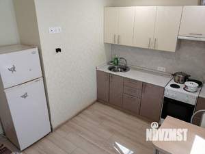 1-к квартира, посуточно, 37м2, 1/10 этаж