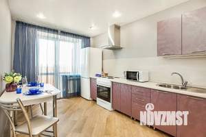 1-к квартира, посуточно, 37м2, 8/10 этаж