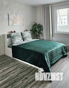 1-к квартира, посуточно, 44м2, 1/1 этаж