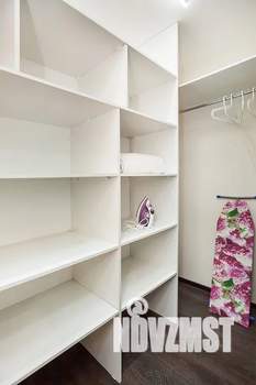 1-к квартира, посуточно, 37м2, 8/10 этаж
