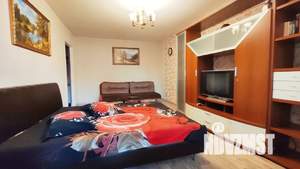 1-к квартира, посуточно, 35м2, 6/9 этаж