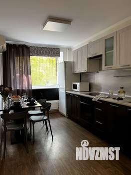 3-к квартира, посуточно, 80м2, 1/12 этаж