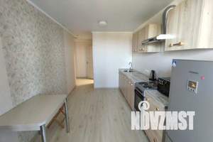 1-к квартира, посуточно, 40м2, 6/18 этаж