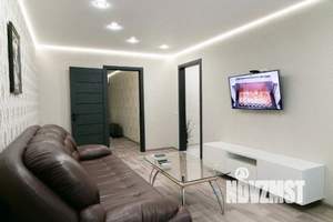 2-к квартира, посуточно, 47м2, 1/1 этаж