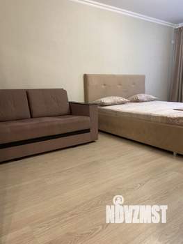 1-к квартира, посуточно, 37м2, 3/17 этаж