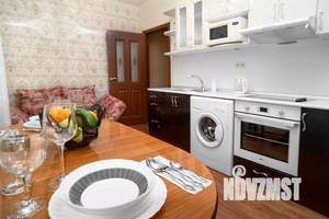 1-к квартира, посуточно, 42м2, 1/1 этаж