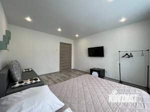 1-к квартира, посуточно, 40м2, 9/9 этаж