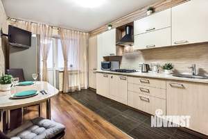 1-к квартира, посуточно, 40м2, 2/4 этаж