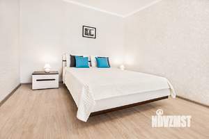 1-к квартира, посуточно, 34м2, 8/9 этаж