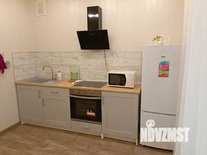 1-к квартира, посуточно, 37м2, 3/8 этаж