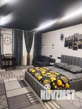 Студия квартира, посуточно, 34м2, 1/15 этаж