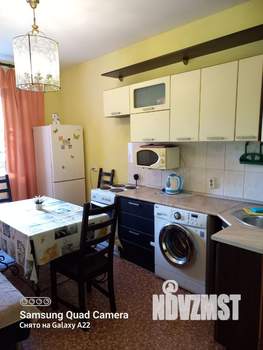 1-к квартира, посуточно, 47м2, 1/10 этаж