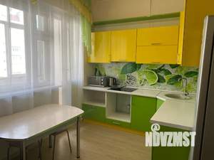1-к квартира, посуточно, 37м2, 5/9 этаж