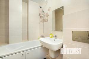 Студия квартира, посуточно, 30м2, 3/18 этаж