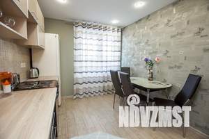 1-к квартира, посуточно, 40м2, 6/18 этаж