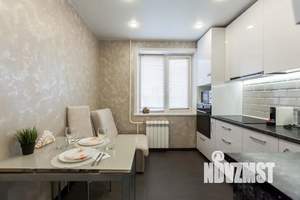 1-к квартира, посуточно, 35м2, 9/9 этаж