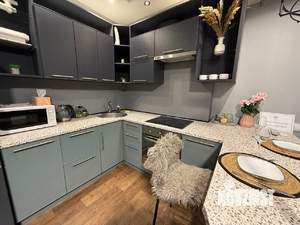 Студия квартира, посуточно, 35м2, 11/16 этаж