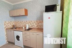 1-к квартира, посуточно, 35м2, 11/16 этаж