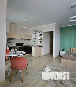 Студия квартира, посуточно, 36м2, 11/15 этаж