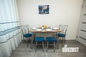 1-к квартира, посуточно, 40м2, 3/18 этаж