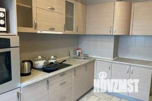 1-к квартира, посуточно, 40м2, 9/16 этаж