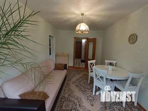 3-к квартира, посуточно, 51м2, 1/2 этаж