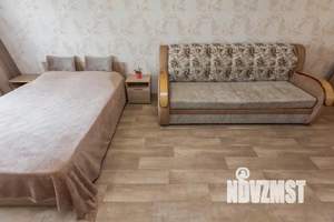 2-к квартира, посуточно, 46м2, 1/1 этаж