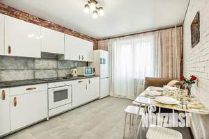 1-к квартира, посуточно, 38м2, 6/9 этаж