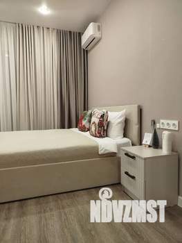 Студия квартира, посуточно, 24м2, 1/10 этаж