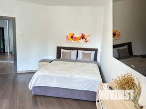 1-к квартира, посуточно, 45м2, 1/11 этаж