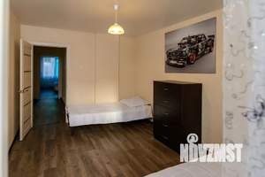 3-к квартира, посуточно, 83м2, 1/10 этаж