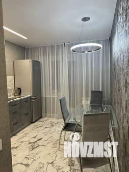 1-к квартира, посуточно, 45м2, 4/10 этаж