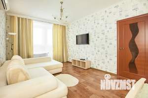 1-к квартира, посуточно, 40м2, 12/12 этаж