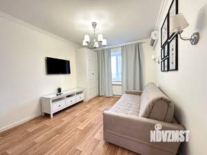 1-к квартира, посуточно, 42м2, 7/10 этаж