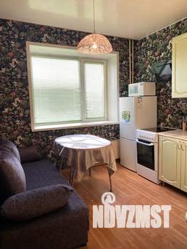 1-к квартира, посуточно, 33м2, 3/9 этаж