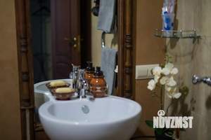 2-к квартира, посуточно, 50м2, 1/1 этаж