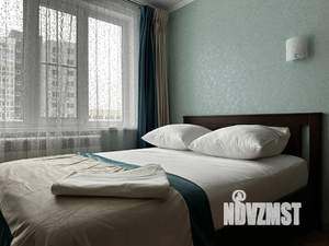 1-к квартира, посуточно, 38м2, 4/17 этаж