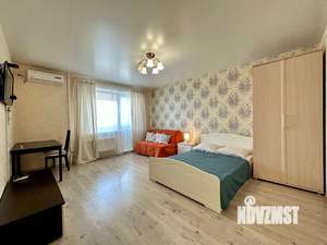 1-к квартира, посуточно, 38м2, 3/9 этаж