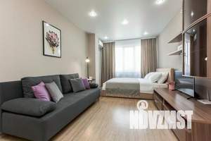 1-к квартира, посуточно, 37м2, 4/10 этаж