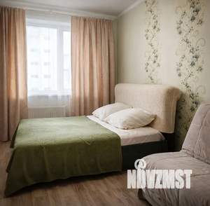 1-к квартира, посуточно, 42м2, 7/9 этаж