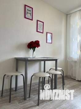 1-к квартира, посуточно, 40м2, 9/9 этаж