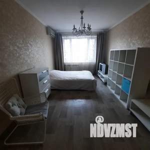 4-к квартира, посуточно, 83м2, 2/9 этаж