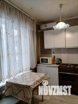 1-к квартира, посуточно, 42м2, 8/9 этаж