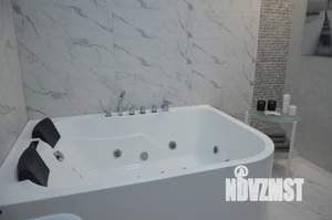 1-к квартира, посуточно, 52м2, 3/9 этаж