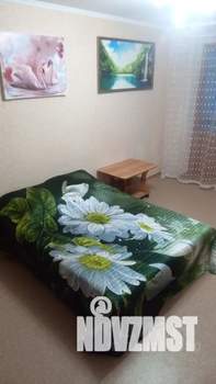 1-к квартира, посуточно, 34м2, 4/5 этаж