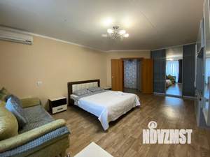 1-к квартира, посуточно, 62м2, 6/16 этаж