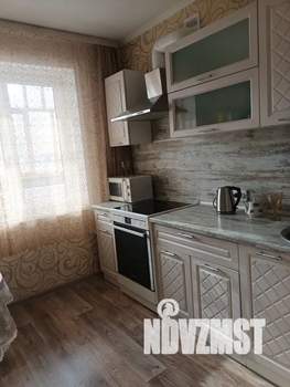 1-к квартира, посуточно, 35м2, 2/9 этаж